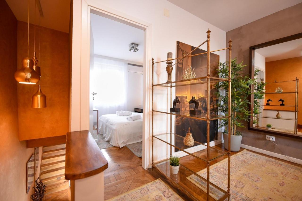 Spectacular Views & Modern Comfort: Your Dream Duplex In Central Bucharest Apartment Luaran gambar