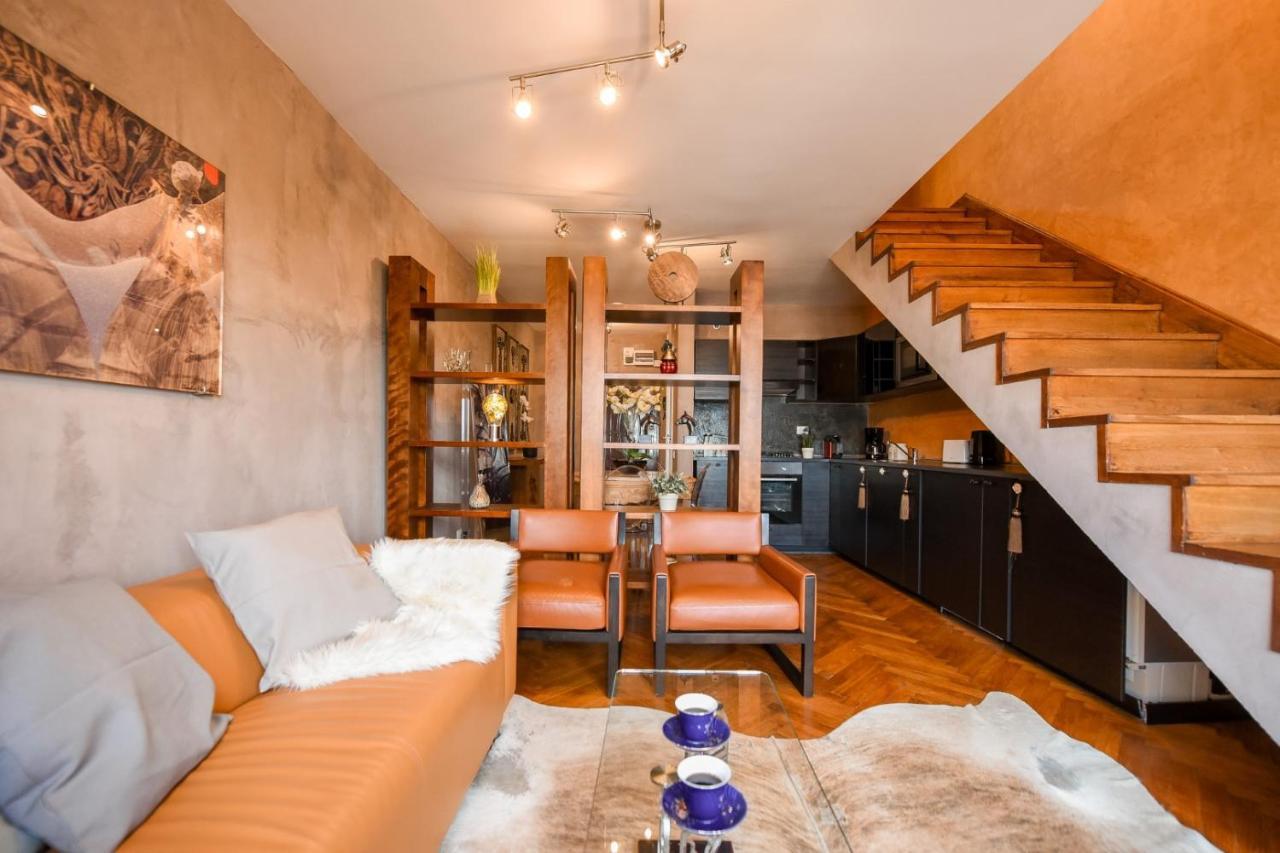 Spectacular Views & Modern Comfort: Your Dream Duplex In Central Bucharest Apartment Luaran gambar