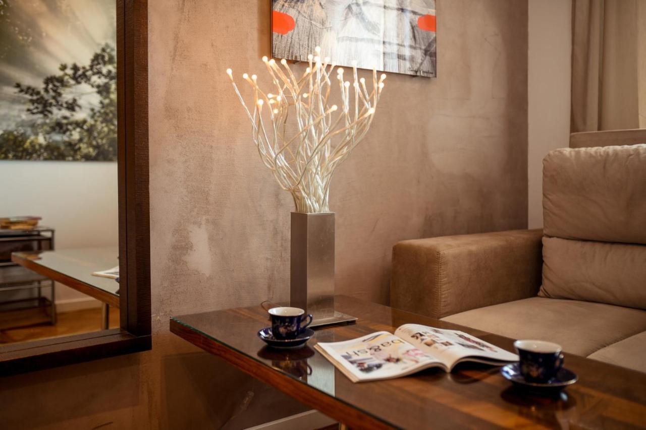 Spectacular Views & Modern Comfort: Your Dream Duplex In Central Bucharest Apartment Luaran gambar